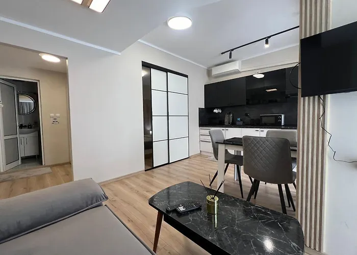 Apartament With Parking For Normal To Middle Sized Cars Varna