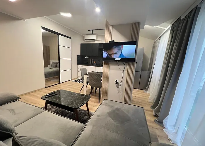 Appartement With Parking For Normal To Middle Sized Cars