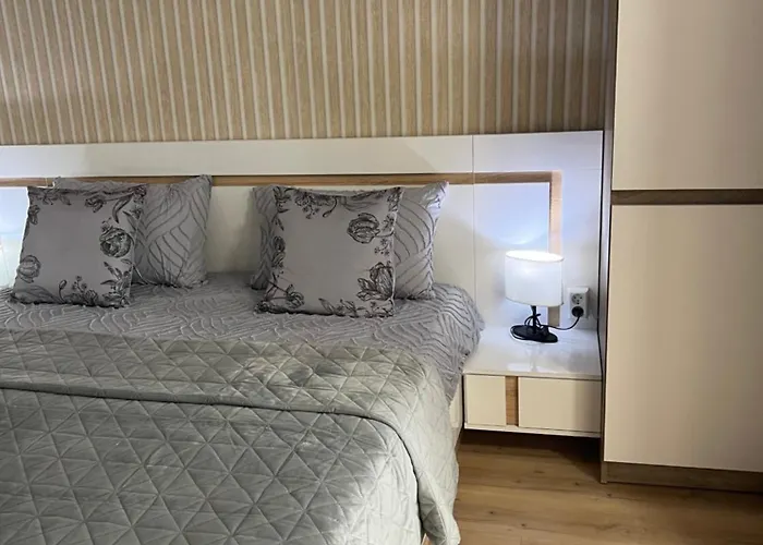 With Parking For Normal To Middle Sized Cars Apartment Varna